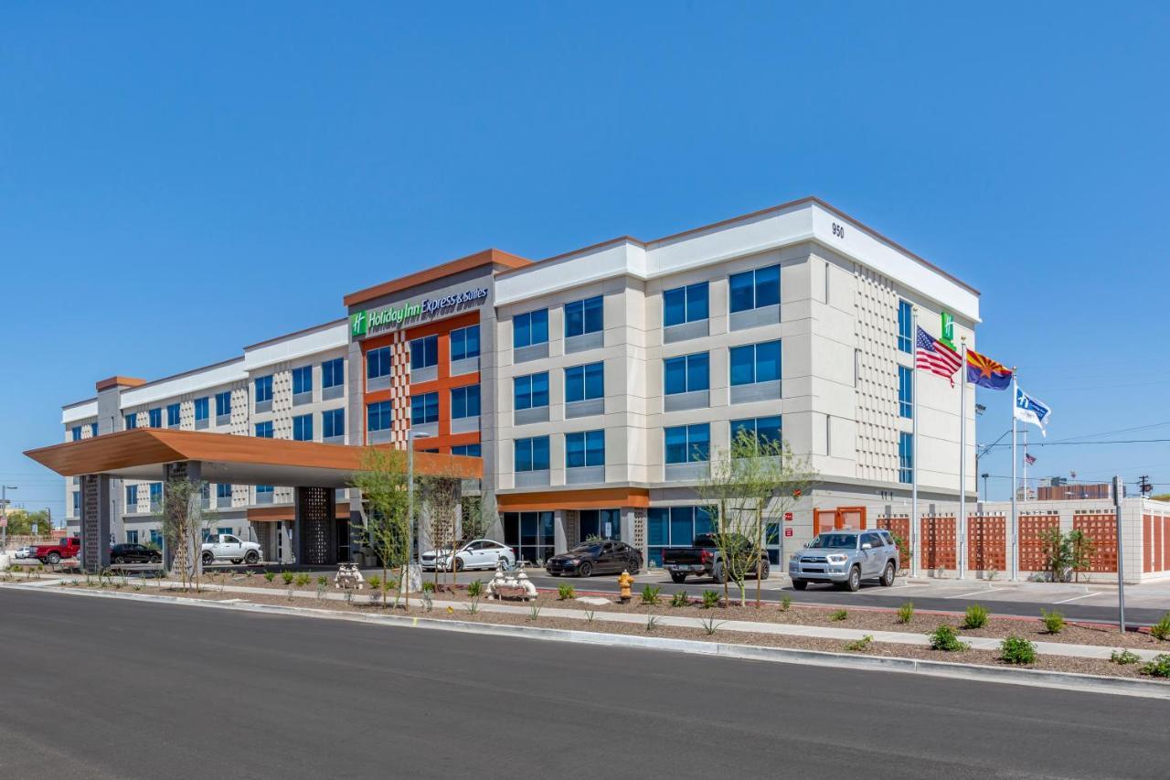 Holiday Inn Express & Suites - Phoenix Dwtn - State Capitol By Ihg Екстериор снимка