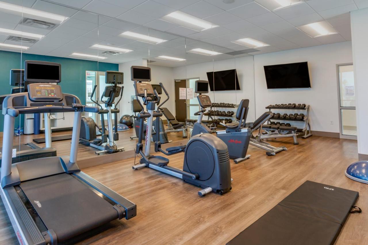 Holiday Inn Express & Suites - Phoenix Dwtn - State Capitol By Ihg Екстериор снимка